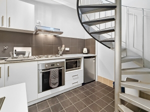 Fully Furnished Studio Living in Mandurah