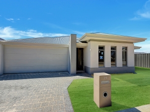 Brand New Family Home in Coodanup